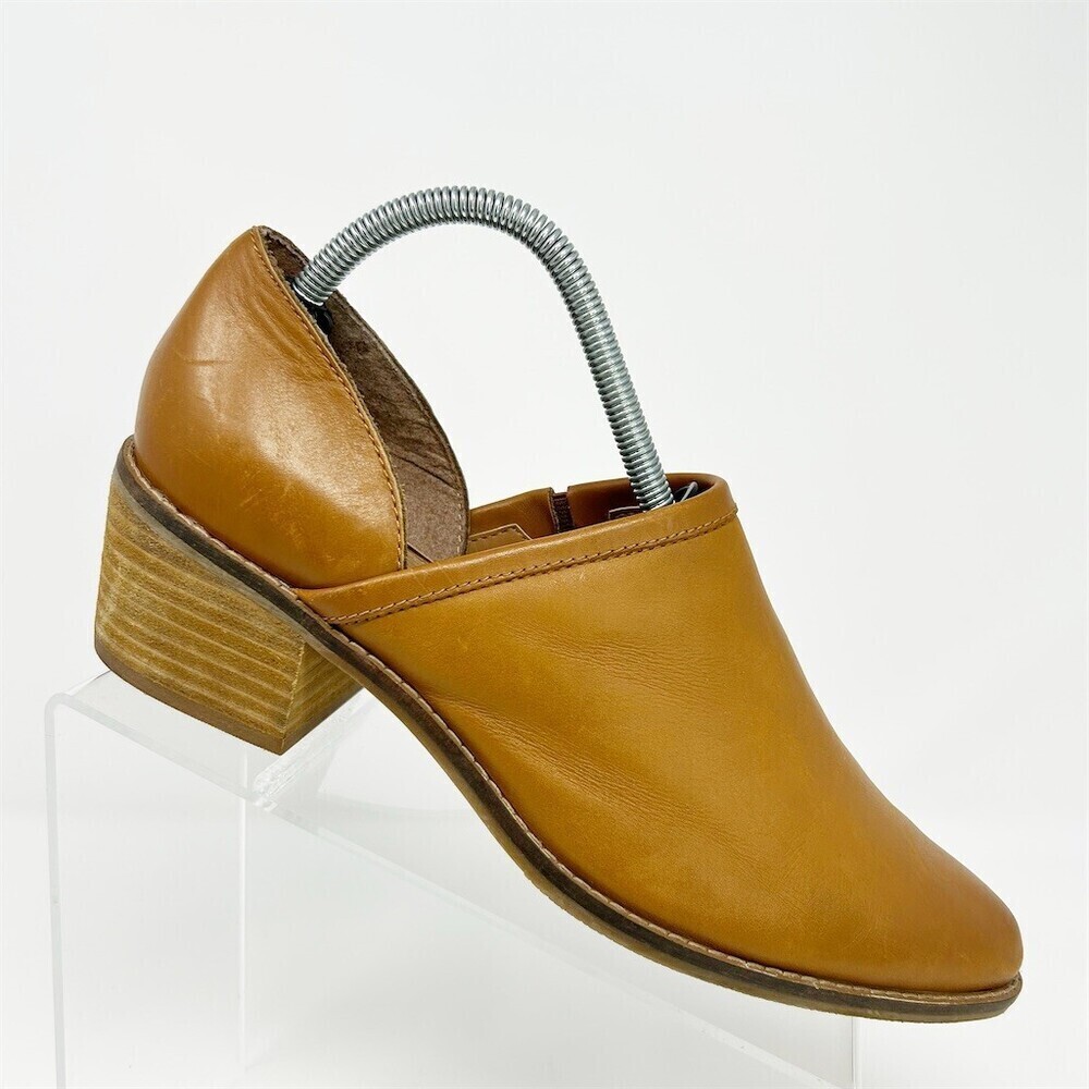 Crown Vintage Western Brown Slip-On Ankle Booties Pointed Toe Block Heel 9